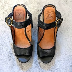 Lucky brand heels great for summer!